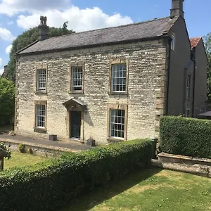 The Hole In The Wall, Midsomer Norton, Nr & Longleat Holiday home Bath